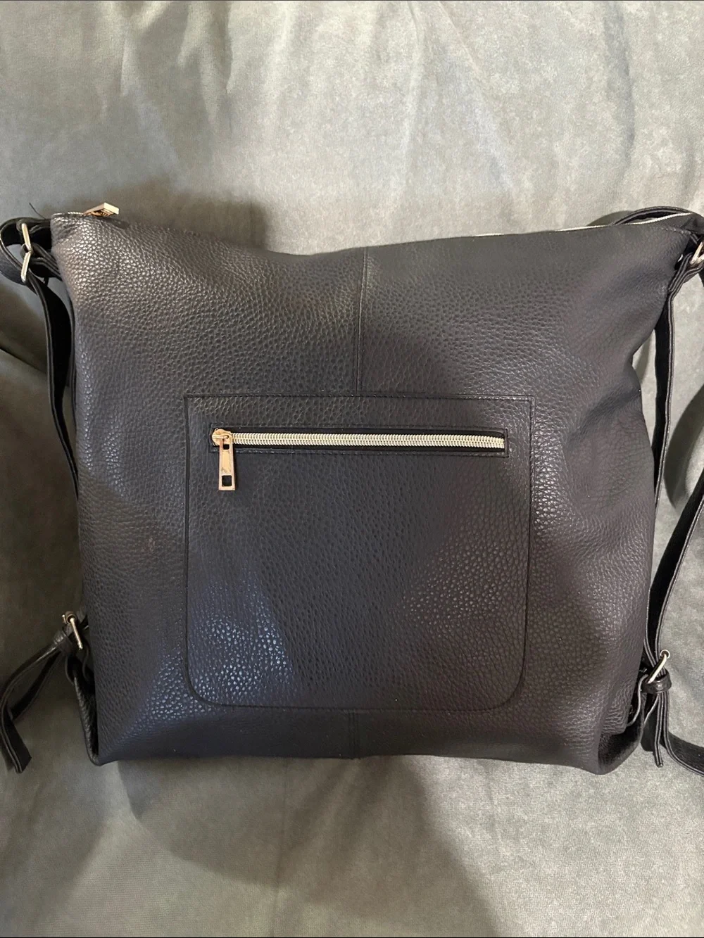 Black Leather Crossbody Travel Bag - Classic Everyday Tote